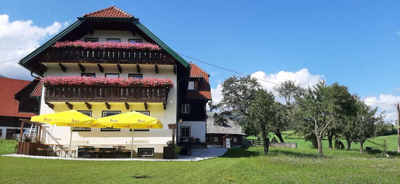 Bed and Breakfast Fruhstuckspension Bischof I D Wiesen Sankt Peter am Kammersberg Zewnętrze zdjęcie